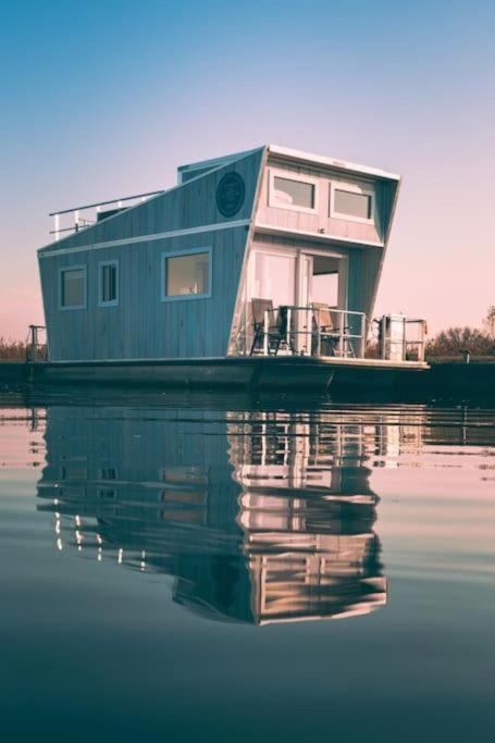 Tiny Lake Houses Near The Beach And Centre By Weltevreden Experience Zeewolde Kültér fotó